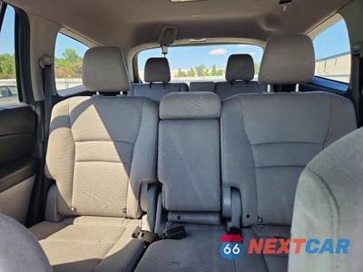 Zdjęcie 10 z 13 samochodu: 2019 HONDA PILOT LX VIN:5FNYF5H17KB033013 - miniatura