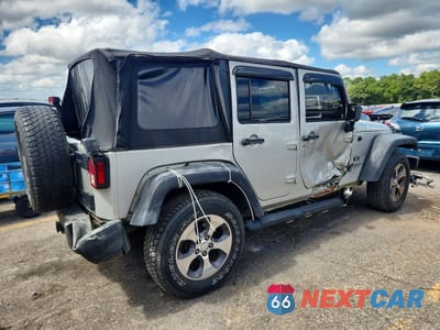 Trzecie zdjęcie samochodu z tyłu: 2007 JEEP WRANGLER X VIN:1J4GA39187L123203 - miniatura
