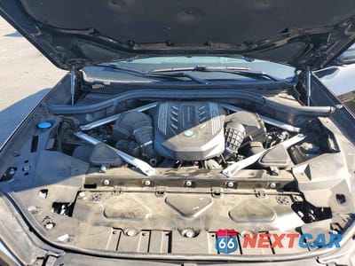 Zdjęcie 12 z 14 samochodu: 2022 BMW X5 M50I VIN:5UXJU4C06N9L48835 - miniatura