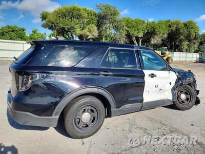 Trzecie zdjęcie samochodu z tyłu: 2023 FORD EXPLORER POLICE INTERCEPTOR VIN:1FM5K8AB0PGC19309 - miniatura