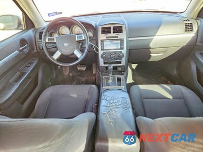 Zdjęcie 8 z 12 samochodu: 2010 DODGE CHARGER RALLYE VIN:2B3CA9CVXAH315893 - miniatura
