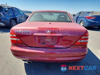 Zdjęcie 6 z 12 samochodu: 2001 MERCEDES-BENZ SLK 320 VIN:WDBKK65F11F174658 - miniatura