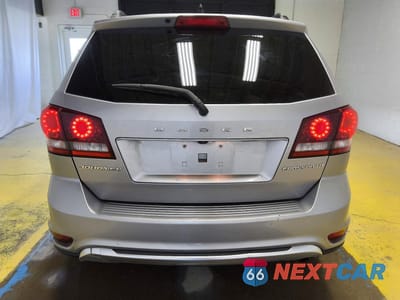 Zdjęcie 6 z 13 samochodu: 2017 DODGE JOURNEY CROSSROAD VIN:3C4PDCGB2HT524504 - miniatura