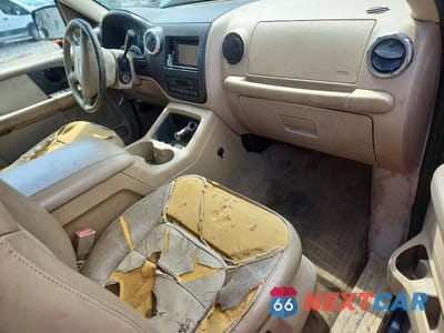 Zdjęcie 8 z 12 samochodu: 2006 FORD EXPEDITION EDDIE BAUER VIN:1FMPU175X6LA94059 - miniatura