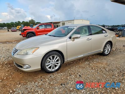 2010 LEXUS ES 350 JTHBK1EG4A2384917 - główne zdjęcie licytacji z USA - miniatura