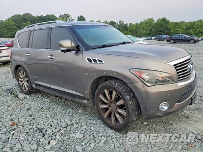 Czwarte zdjęcie samochodu z boku: 2014 INFINITI QX80 BASE VIN:JN8AZ2NE5E9069154 - miniatura