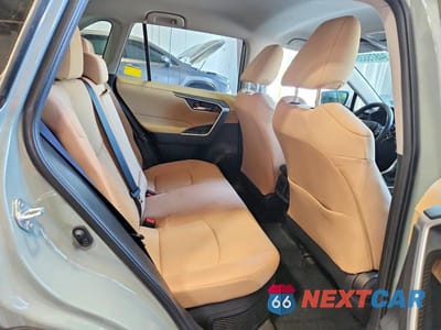 Zdjęcie 10 z 12 samochodu: 2020 TOYOTA RAV4 HYBRID XLE VIN:2T3RWRFV2LW073657 - miniatura