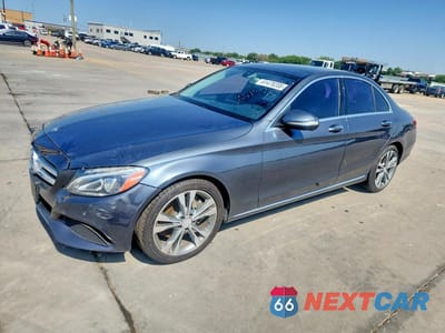 2015 MERCEDES-BENZ C 300 55SWF4JB0FU045285 - główne zdjęcie licytacji z USA - miniatura