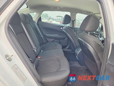 Zdjęcie 10 z 12 samochodu: 2020 KIA OPTIMA LX VIN:5XXGT4L32LG411907 - miniatura