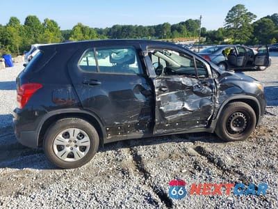 Trzecie zdjęcie samochodu z tyłu: 2017 CHEVROLET TRAX LS VIN:3GNCJKSB7HL152092 - miniatura