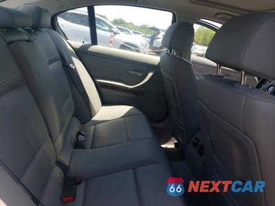 Zdjęcie 10 z 13 samochodu: 2009 BMW 328 XI SULEV VIN:WBAPK53519A643278 - miniatura