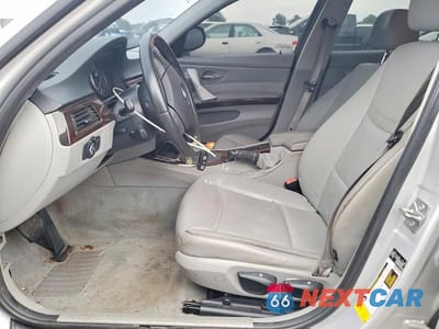 Zdjęcie 7 z 12 samochodu: 2011 BMW 328 I SULEV VIN:WBAPH5C58BA446340 - miniatura