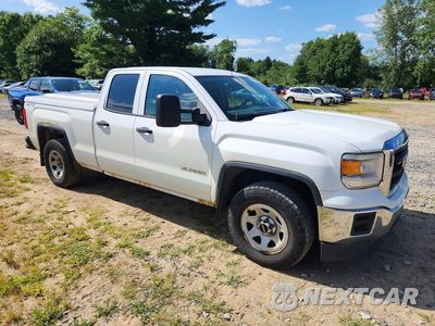 Czwarte zdjęcie samochodu z boku: 2014 GMC SIERRA K1500 VIN:1GTV2TEC0EZ234372 - miniatura