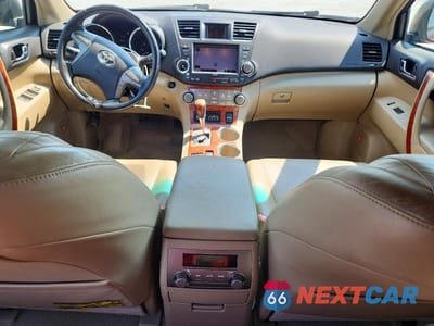 Zdjęcie 8 z 13 samochodu: 2009 TOYOTA HIGHLANDER LIMITED VIN:JTEES42A692127166 - miniatura