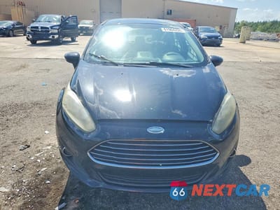 Piąte zdjęcie samochodu w środku: 2017 FORD FIESTA SE VIN:3FADP4BJ6HM101987 - miniatura