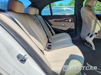 Zdjęcie 10 z 12 samochodu: 2017 MERCEDES-BENZ E 300 4MATIC VIN:WDDZF4KB8HA238752 - miniatura