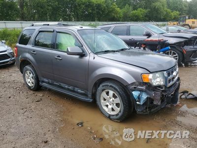 Czwarte zdjęcie samochodu z boku: 2010 FORD ESCAPE LIMITED VIN:1FMCU9EG8AKA62355 - miniatura