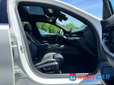 Zdjęcie 6 z 10 samochodu: 2026 BMW 530 I VIN:WBA43FJ09TCV72808 - miniatura