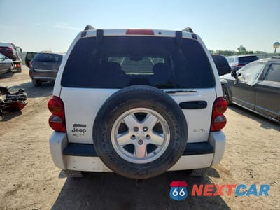 Zdjęcie 6 z 13 samochodu: 2003 JEEP LIBERTY LIMITED VIN:1J4GL58K93W534506 - miniatura