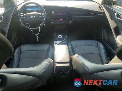 Zdjęcie 8 z 14 samochodu: 2023 KIA NIRO WIND VIN:KNDCR3L10P5045932 - miniatura
