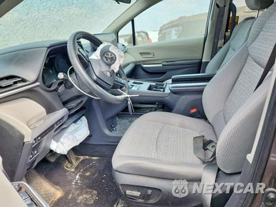 Zdjęcie 7 z 14 samochodu: 2022 TOYOTA SIENNA LE VIN:5TDKSKFC0NS054712 - miniatura