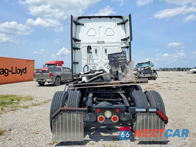 Zdjęcie 6 z 14 samochodu: 2022 FREIGHTLINER CASCADIA 116 SEMI TRUCK VIN:3AKJHPDV5NSNH9769 - miniatura