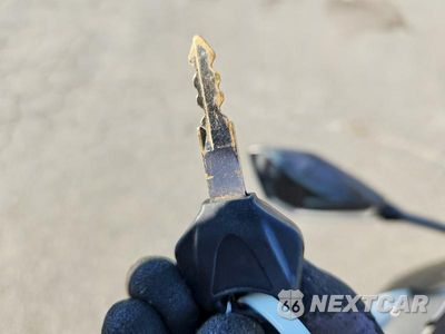 Zdjęcie 8 z 9 samochodu: 2014 KAWASAKI EX300 B VIN:JKAEX8B11EA001319 - miniatura