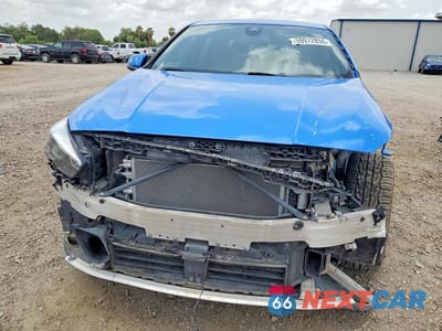 Piąte zdjęcie samochodu w środku: 2022 BMW 228I VIN:WBA53AK05N7K90277 - miniatura