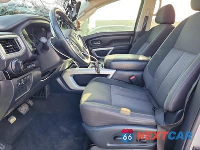 Zdjęcie 7 z 12 samochodu: 2020 NISSAN TITAN SV VIN:1N6AA1EF9LN507732 - miniatura