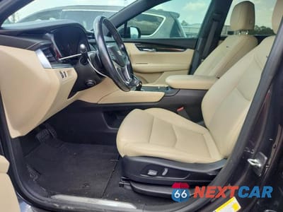 Zdjęcie 7 z 13 samochodu: 2018 CADILLAC XT5 VIN:1GYKNARS6JZ231383 - miniatura