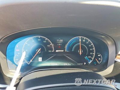 Zdjęcie 9 z 12 samochodu: 2019 BMW 530XE VIN:WBAJB1C59KB375966 - miniatura