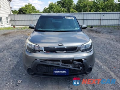 Piąte zdjęcie samochodu w środku: 2016 KIA SOUL BASE VIN:KNDJN2A22G7284654 - miniatura