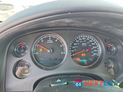 Zdjęcie 9 z 13 samochodu: 2013 CHEVROLET TAHOE C1500 LT VIN:1GNSCBE05DR210798 - miniatura
