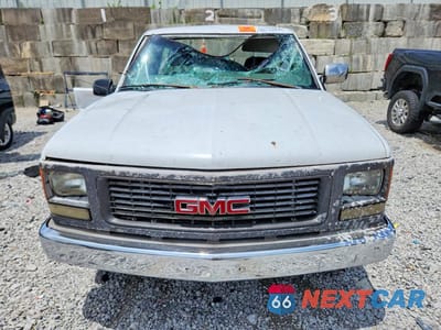 Piąte zdjęcie samochodu w środku: 2000 GMC SIERRA C2500 VIN:1GTGC24R6YR186547 - miniatura