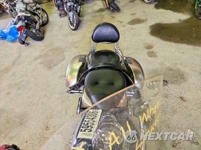 Piąte zdjęcie samochodu w środku: 2010 KAWASAKI VN1700 C VIN:JKBVNRC18AA005111 - miniatura