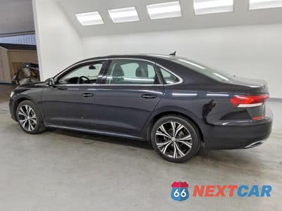 Drugie zdjęcie samochodu z przodu: 2021 VOLKSWAGEN PASSAT SE VIN:1VWSA7A30MC001822 - miniatura