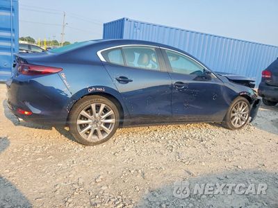 Trzecie zdjęcie samochodu z tyłu: 2021 MAZDA 3 PREFERRED VIN:3MZBPBCL9MM214944 - miniatura