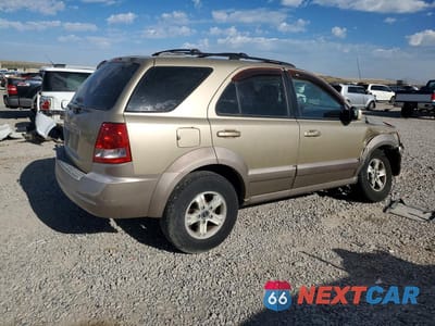 Trzecie zdjęcie samochodu z tyłu: 2003 KIA SORENTO LX VIN:KNDJC733635131760 - miniatura