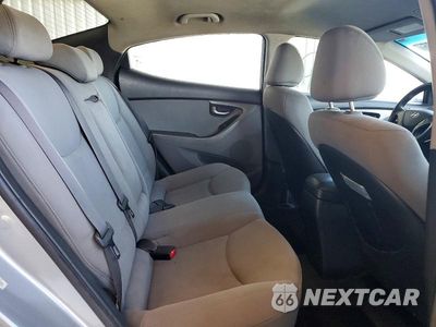 Zdjęcie 10 z 12 samochodu: 2013 HYUNDAI ELANTRA GLS VIN:KMHDH4AE2DU799267 - miniatura
