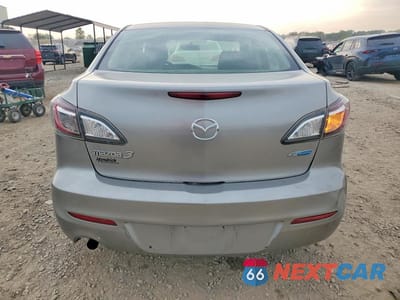 Zdjęcie 6 z 12 samochodu: 2013 MAZDA 3 I VIN:JM1BL1U73D1826984 - miniatura