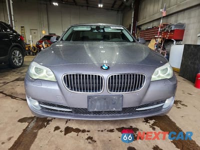 Piąte zdjęcie samochodu w środku: 2012 BMW 528 XI VIN:WBAXH5C56CDW02780 - miniatura