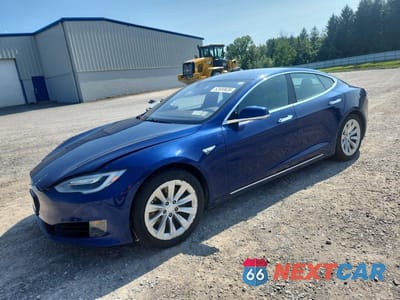 2016 TESLA MODEL S 5YJSA1E16GF148422 - główne zdjęcie licytacji z USA - miniatura