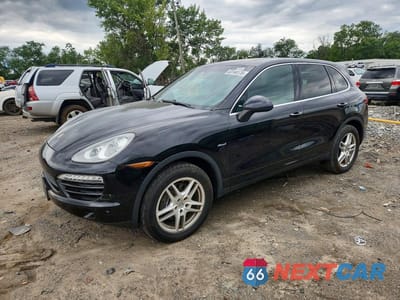 2013 PORSCHE CAYENNE WP1AF2A26DLA37443 - główne zdjęcie licytacji z USA - miniatura