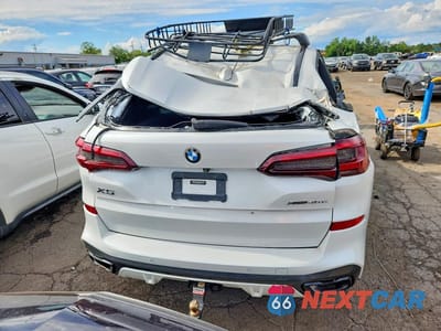 Zdjęcie 6 z 12 samochodu: 2021 BMW X5 XDRIVE45E VIN:5UXTA6C07M9E75429 - miniatura