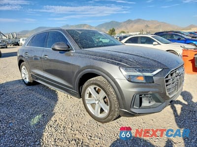 Czwarte zdjęcie samochodu z boku: 2019 AUDI Q8 PREMIUM VIN:WA1AVAF19KD020023 - miniatura