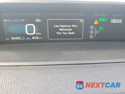 Zdjęcie 9 z 12 samochodu: 2018 TOYOTA PRIUS TWO VIN:JTDKBRFU3J3590860 - miniatura
