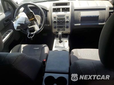 Zdjęcie 8 z 14 samochodu: 2011 FORD ESCAPE XLT VIN:1FMCU0D73BKC48335 - miniatura