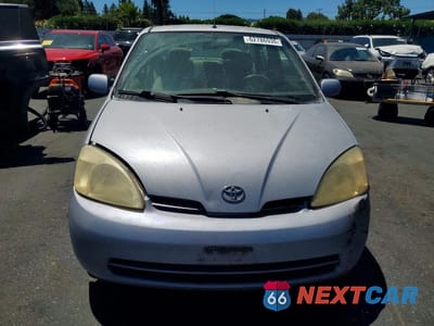 Piąte zdjęcie samochodu w środku: 2002 TOYOTA PRIUS BASE VIN:JT2BK18U820046607 - miniatura