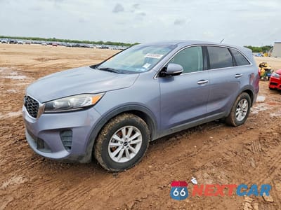 2020 KIA SORENTO S 5XYPG4A55LG632910 - główne zdjęcie licytacji z USA - miniatura