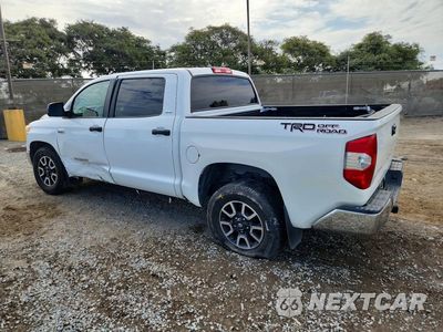 Drugie zdjęcie samochodu z przodu: 2017 TOYOTA TUNDRA CREWMAX SR5 VIN:5TFEY5F1XHX225864 - miniatura